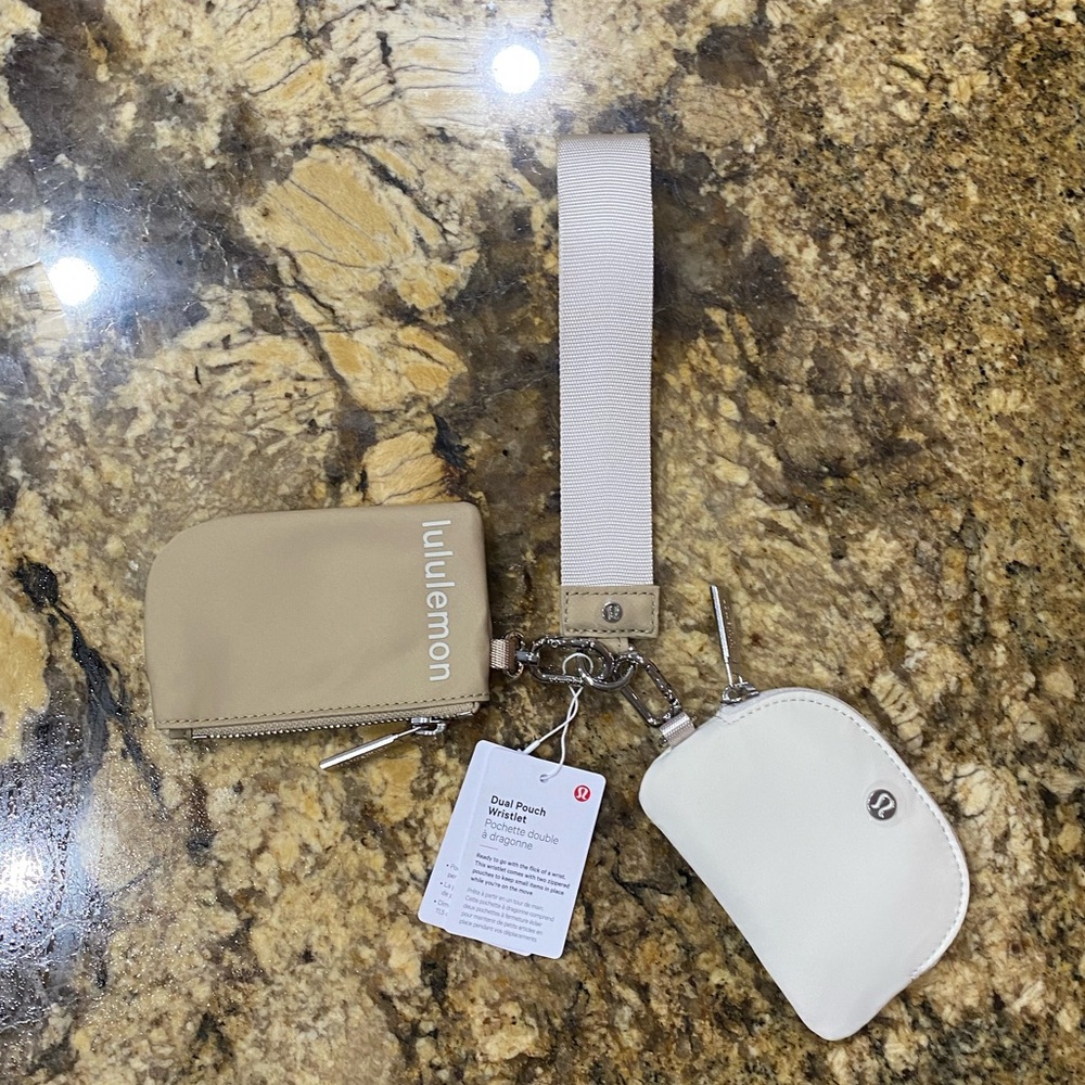 Lululemon Dual Pouch Wristlet Khaki/Opal BNWT - never used - Picture 5 of 7